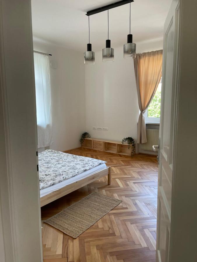 Pirc Apartment On Dunajska Street Ljubljana Eksteriør bilde